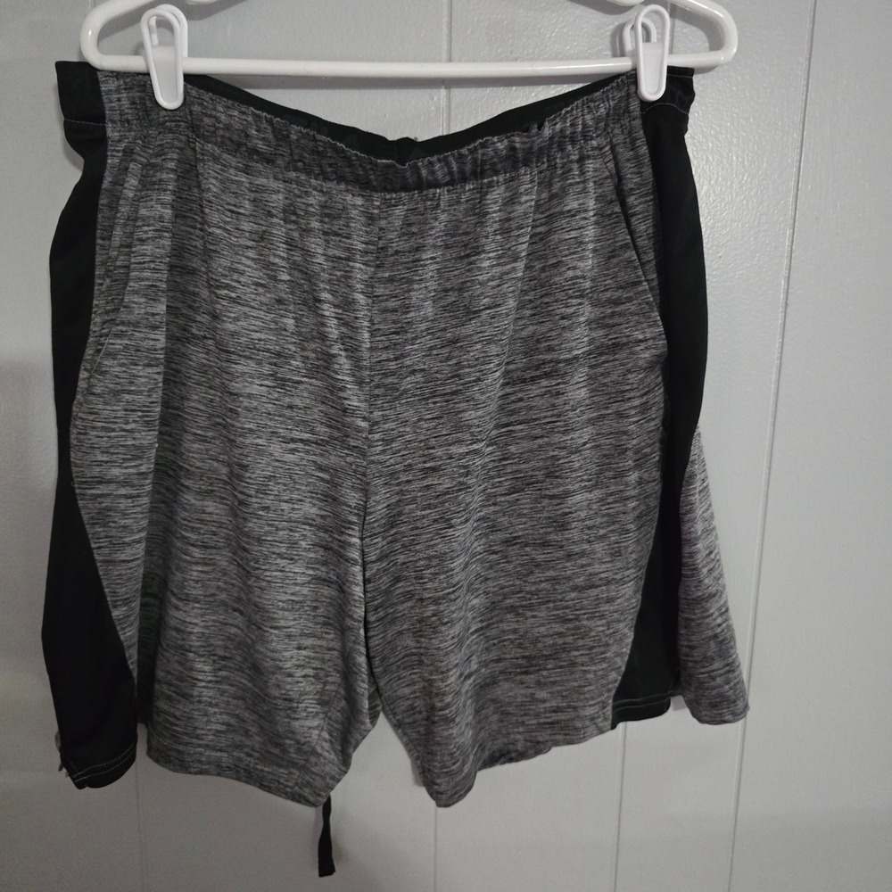 Fila Athletic Shorts‎ Mens Large Gray Space Dye Performance Knit Side Pockets
